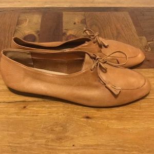 Enzo Angiolini tan lace loafers 7m vintage